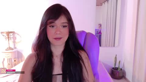 Sofa online show from April 15, 5:03 am