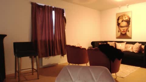 Snapshot of pau_torres_ chatting on September 12, 6:08 pm paulina online show from September 12, 6:08 pm