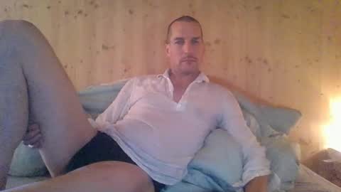 paueriwan online show from January 7, 12:18 pm