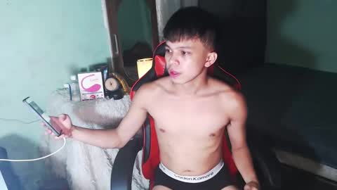MrBigPaul online show from May 25, 8:53 am