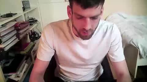 Snapshot of paul_cute6080 chatting on February 27, 10:37 am Paul online show from February 27, 10:37 am