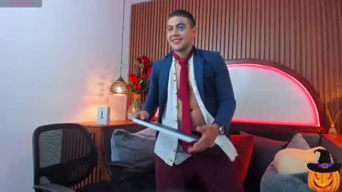 Paul Rivera online show from October 31, 5:47 pm