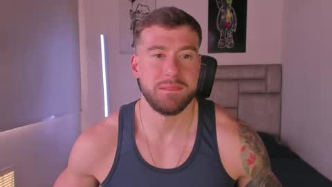 PAUL ROGER online show from June 26, 9:52 pm