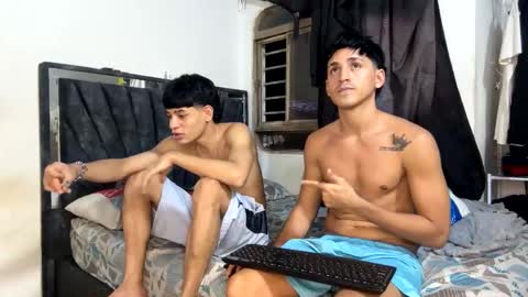 Snapshot of paul_tony13 chatting on January 15, 1:54 am paul_tony13 online show from January 15, 1:54 am