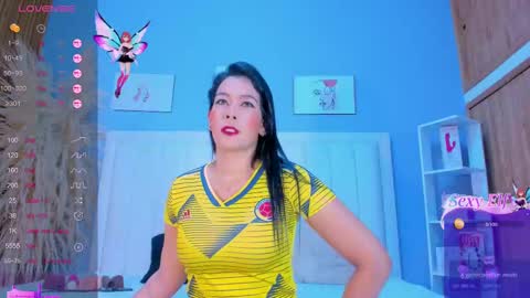 Pau online show from February 23, 1:21 pm