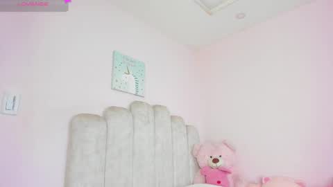 dahia  online show from February 10, 1:59 pm