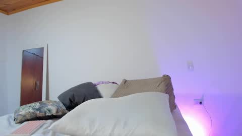 Snapshot of paula_perez07 chatting on December 26, 5:04 am Paula perez - online show from December 26, 5:04 am