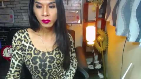 Snapshot of paulaontop chatting on January 8, 11:41 pm paulaontop online show from January 8, 11:41 pm