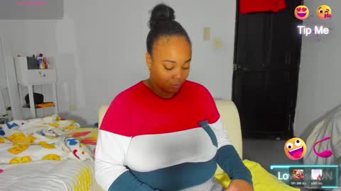 Snapshot of paulastone24 chatting on March 25, 11:16 am paulastone24 online show from March 25, 11:16 am