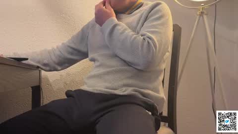 Snapshot of paulchen234xxx chatting on February 15, 7:05 am toni-paul online show from February 15, 7:05 am