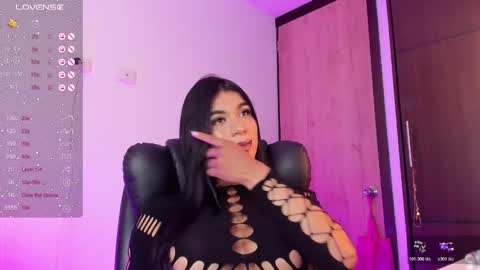 Paulett  online show from December 2, 10:53 am