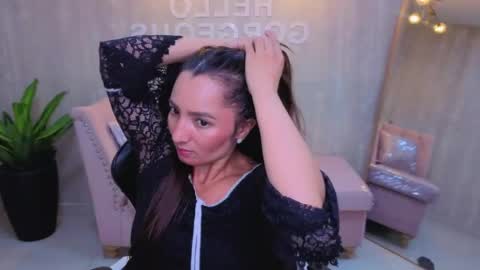 Paulette online show from May 20, 7:53 pm