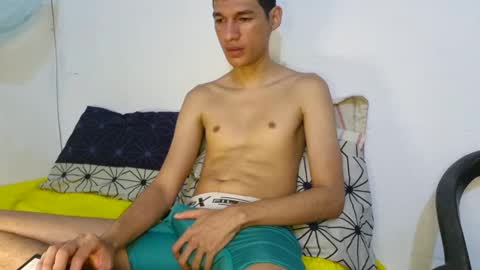 Paul Mklain online show from January 1, 2:30 am