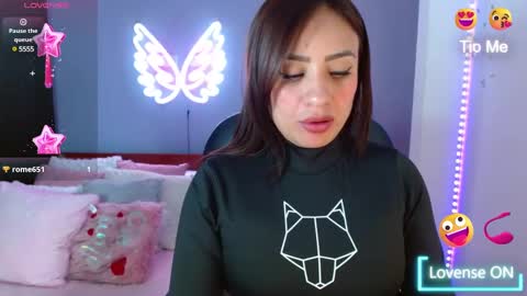 paulina online show from December 1, 5:02 pm