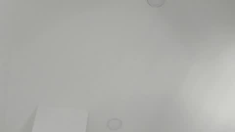 Snapshot of paulina_lux chatting on February 2, 1:32 pm paulina lux online show from February 2, 1:32 pm