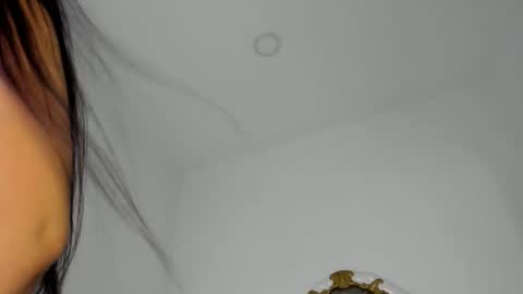 paulina lux online show from March 5, 8:27 pm