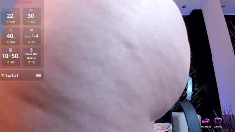 Paulina  online show from December 3, 1:20 pm