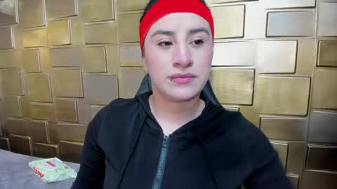 paulinabelen21 online show from May 6, 2:19 am