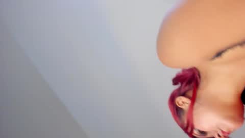 PaulinaSaennz online show from November 5, 2:50 pm