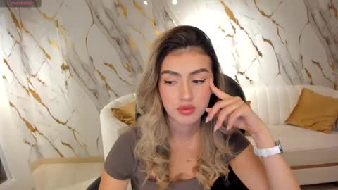 Snapshot of paulinasantosx chatting on March 7, 7:05 pm Paulina Santos online show from March 7, 7:05 pm