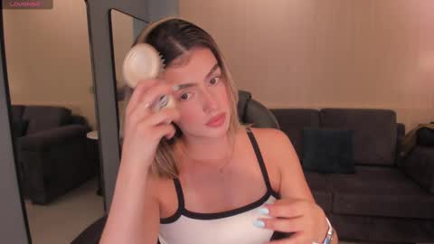 Snapshot of paulinasantosx chatting on March 9, 5:17 pm Paulina Santos online show from March 9, 5:17 pm