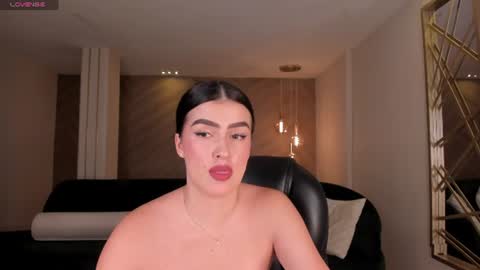 Snapshot of paulinasantosx chatting on July 16, 7:53 pm Paulina Santos online show from July 16, 7:53 pm