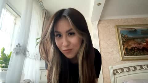 Snapshot of paulmagpali chatting on April 1, 3:31 pm Kate3 online show from April 1, 3:31 pm