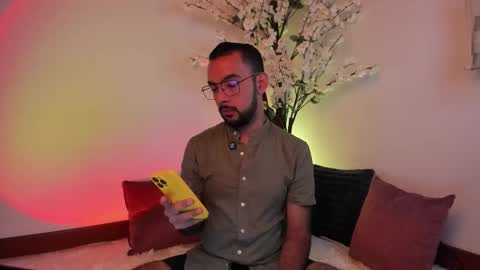 Snapshot of paulodasilva_ chatting on March 22, 11:02 am Paulo Da Silva online show from March 22, 11:02 am