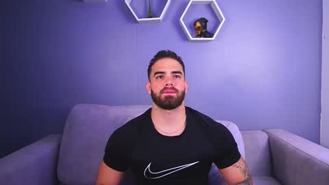 Paul Phoenix online show from November 17, 7:52 pm