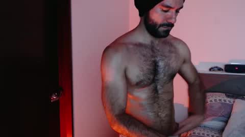 Snapshot of paulripped chatting on January 9, 4:08 am Paul online show from January 9, 4:08 am