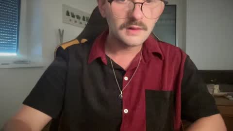 love bush online show from July 12, 4:03 am