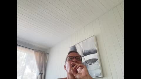 paulwill2377 online show from September 15, 6:19 pm