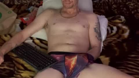 Snapshot of paulyg69 chatting on July 1, 4:18 pm paulyg69 online show from July 1, 4:18 pm