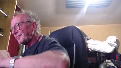 pc8474408 online show from September 10, 2:33 am