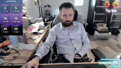 Snapshot of pc92160 chatting on September 16, 12:28 pm pc92160 online show from September 16, 12:28 pm