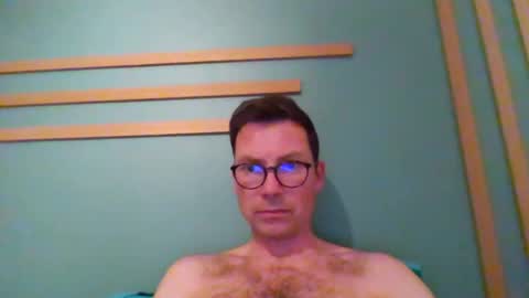 Snapshot of pchittt chatting on March 12, 9:03 pm pchittt online show from March 12, 9:03 pm