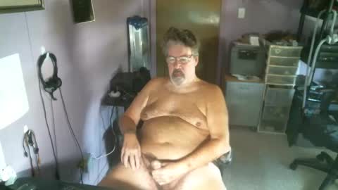 Snapshot of pcolabottom chatting on September 9, 6:51 pm PcolaBottom online show from September 9, 6:51 pm