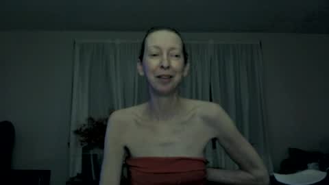 Snapshot of peacelovesexwine chatting on June 15, 2:36 am Peace online show from June 15, 2:36 am