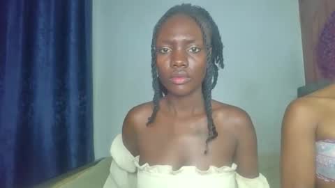 Snapshot of peach_ebonny chatting on April 15, 9:26 pm peach_ebonny online show from April 15, 9:26 pm