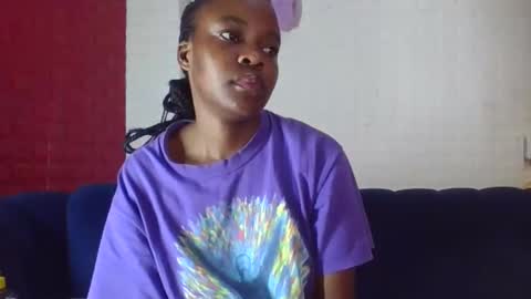 peach_melbah online show from May 10, 12:54 pm