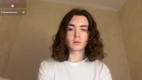 Snapshot of peach_mirage chatting on April 6, 7:48 pm peach_mirage online show from April 6, 7:48 pm