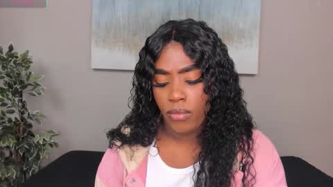 Snapshot of peachbrii chatting on January 19, 12:42 pm Briana online show from January 19, 12:42 pm