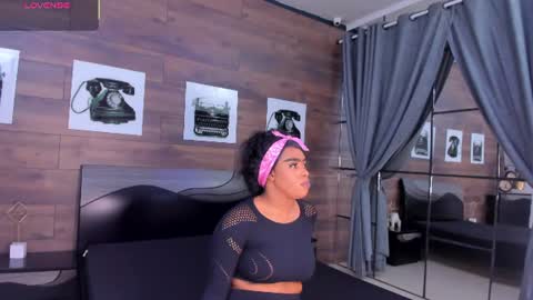 Snapshot of peachbrii chatting on July 12, 12:29 pm Briana online show from July 12, 12:29 pm