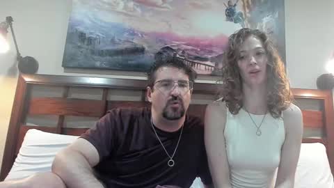 Peaches  Cupcake Rachel and Bryce online show from September 21, 5:20 am