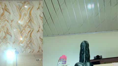 Snapshot of peachy__baby chatting on July 7, 11:03 am peachy__baby online show from July 7, 11:03 am