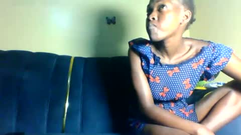 peachie online show from November 23, 6:19 pm