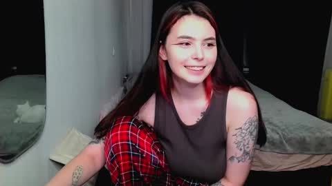 Peachy online show from January 5, 6:24 pm