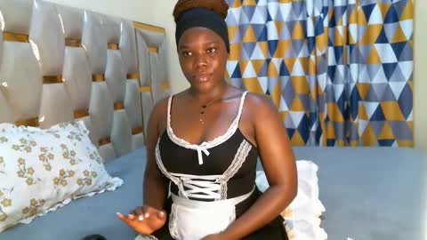 Snapshot of peachygirl255 chatting on October 25, 7:49 am Peachy online show from October 25, 7:49 am