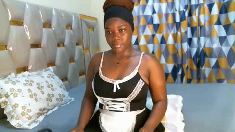 Snapshot of peachygirl255 chatting on October 26, 6:41 am Peachy online show from October 26, 6:41 am