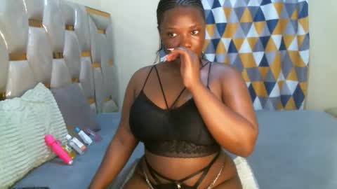 Peachy online show from May 30, 11:24 pm